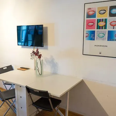 J Appartement *